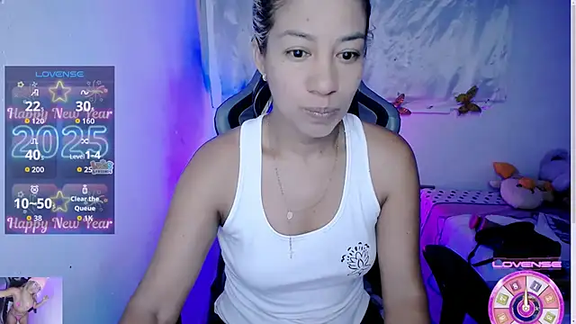 ninatiny online show from 12-02-25, 10:53