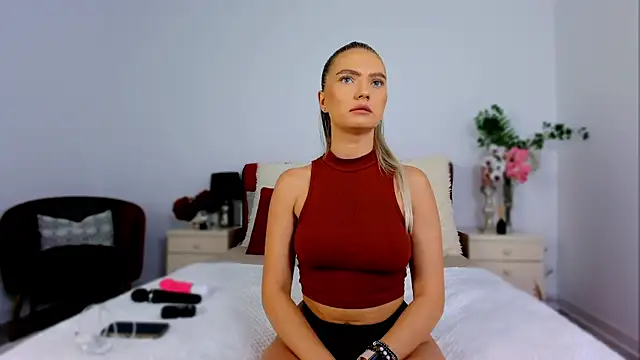 SashaRizz online show from 09-16-25, 04:46