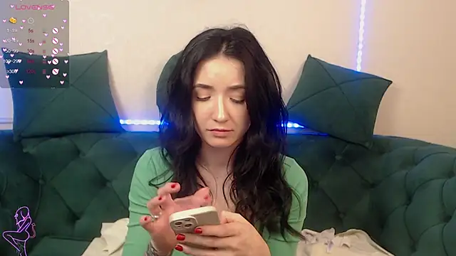 Snapshot of GlamKate chatting on 03-05-25, 04:46 GlamKate online show from 03-05-25, 04:46