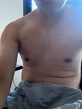 Snapshot of knobhead2020 chatting on 10-18-25, 09:21 knobhead2020 online show from 10-18-25, 09:21