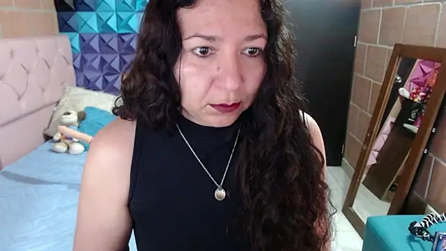 katifoxx online show from 02-11-25, 05:50