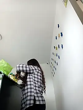 katifoxx online show from 02-15-25, 06:23