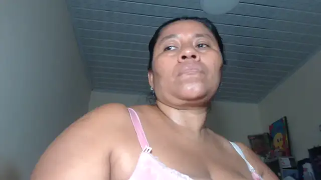 adrixxx38 online show from 11-10-25, 05:50