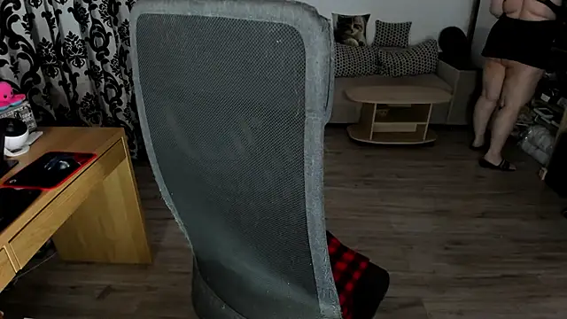 Charlotte Diamonds online show from 11-30-25, 12:47