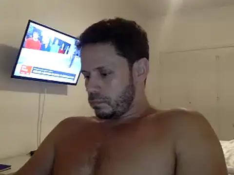 Snapshot of FelipeRiver chatting on 02-18-25, 11:19 FelipeRiver online show from 02-18-25, 11:19