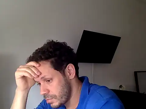 Snapshot of FelipeRiver chatting on 10-03-25, 01:52 FelipeRiver online show from 10-03-25, 01:52