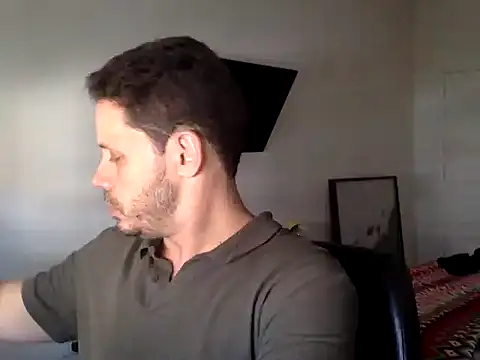 Snapshot of FelipeRiver chatting on 10-14-25, 05:36 FelipeRiver online show from 10-14-25, 05:36