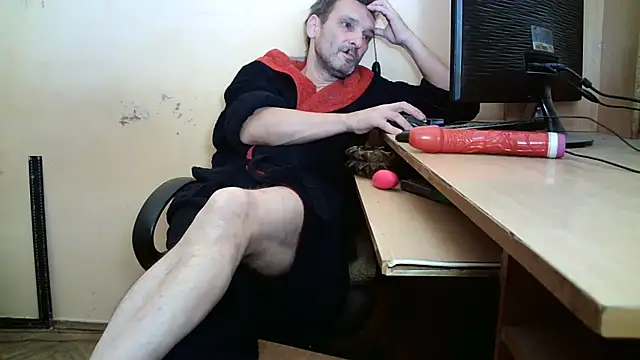 dundyFocus online show from 11-07-25, 03:23