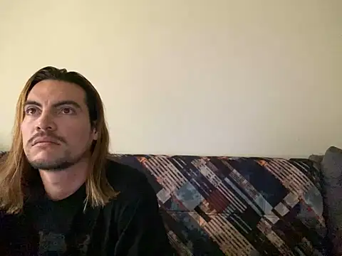 Snapshot of Jack_Emily1 chatting on 01-05-25, 08:31 Jack Emily1 online show from 01-05-25, 08:31