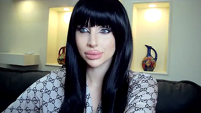 Lady Joli online show from 11-16-25, 01:49