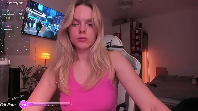 CharliSweet online show from 03-20-25, 07:04