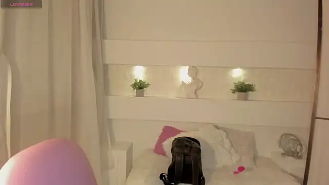 AshleyRoys online show from 01-23-25, 03:11