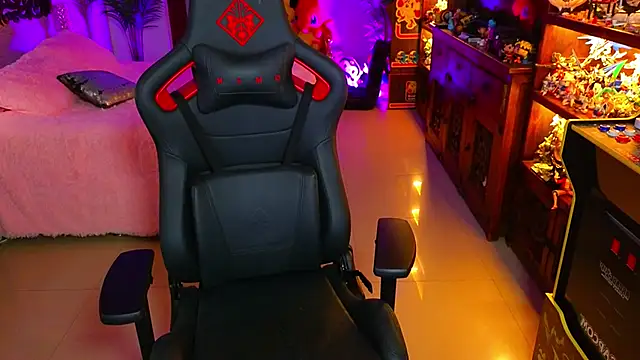 Snapshot of ambarEvans chatting on 01-29-25, 07:00 ambarEvans online show from 01-29-25, 07:00