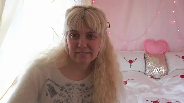 SunnySylvia online show from 03-21-26, 09:03