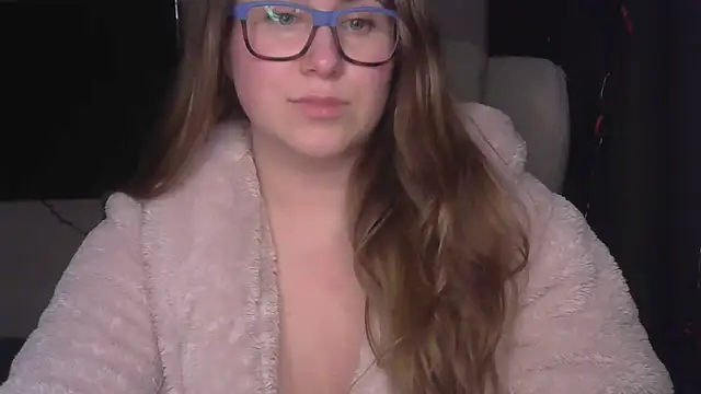 SeasonalSomeone online show from 02-11-26, 04:45