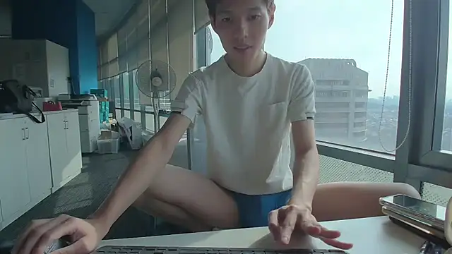 andrewooi online show from 11-01-25, 01:18