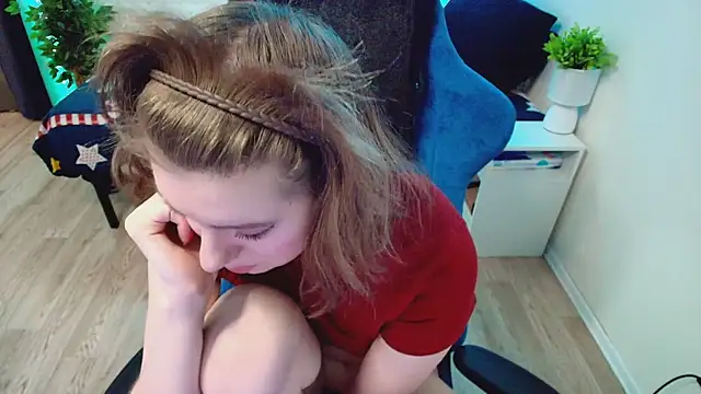 CranberryHot online show from 03-26-26, 05:35