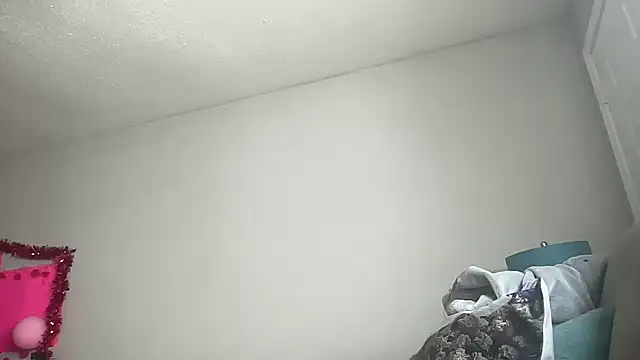 Snapshot of Creamesensation chatting on 02-26-26, 03:55 Creamesensation online show from 02-26-26, 03:55