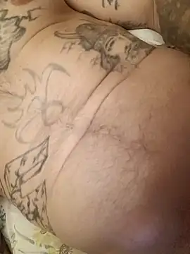 Snapshot of Casey884life chatting on 12-02-25, 10:53 Casey884life online show from 12-02-25, 10:53