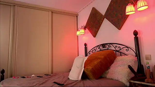 einneuesleben online show from 02-19-25, 09:06