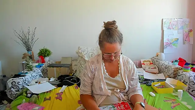 IamYourNarcotic online show from 09-25-25, 12:09