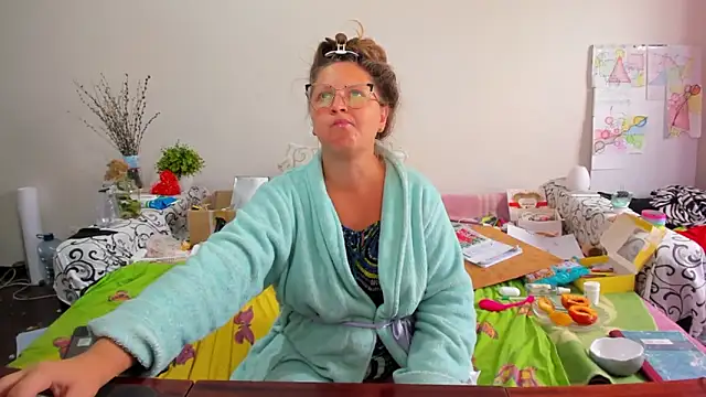 IamYourNarcotic online show from 09-30-25, 07:46