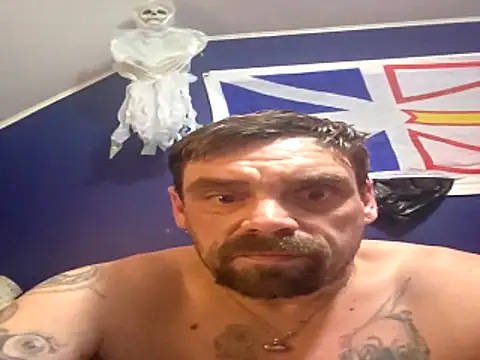 canadacockinme online show from 12-17-25, 05:35