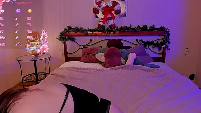 elise sweet online show from 12-17-25, 01:33