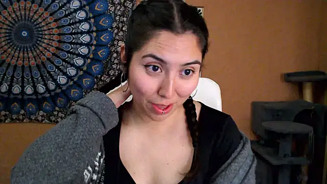 IntimateTales online show from 11-19-25, 11:05