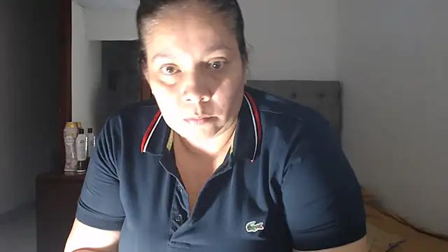 Snapshot of tiffany_horny_1 chatting on 03-09-25, 06:17 tiffany horny 1 online show from 03-09-25, 06:17