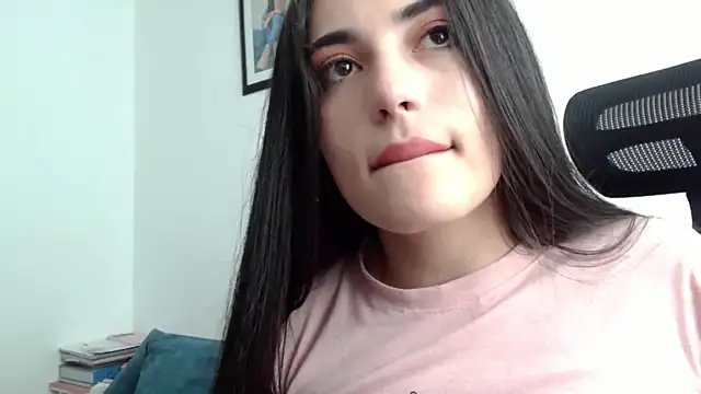 Honey Aynur20 online show from 01-13-25, 06:16