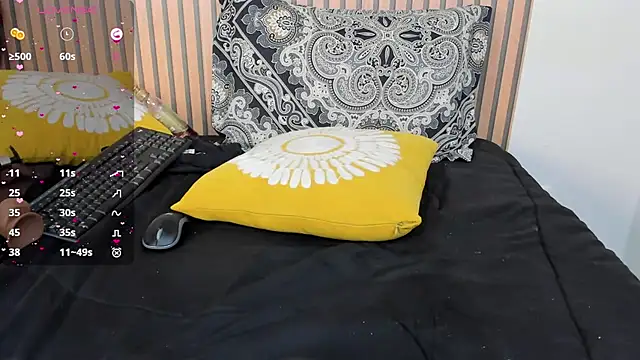 emma andrew1 online show from 01-30-25, 06:43