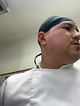 Snapshot of xavier_1988 chatting on 01-10-25, 12:49 xavier 1988 online show from 01-10-25, 12:49