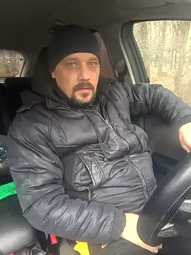 DanielOhCool online show from 12-17-24, 10:55