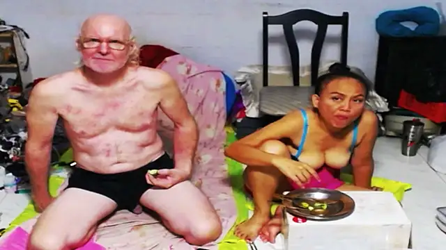 1CuteAndSexy69 online show from 03-07-25, 02:12