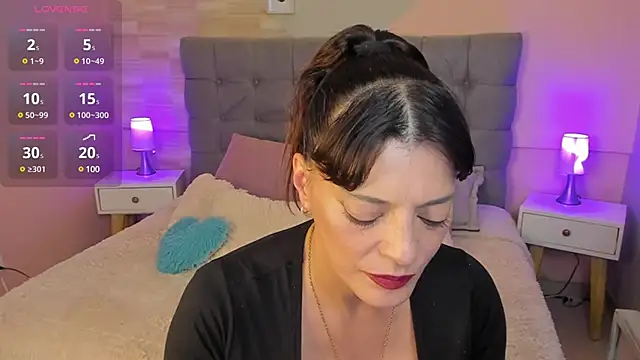  Abril W online show from 02-07-25, 12:09