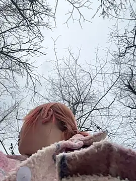 Model9798 online show from 02-02-25, 11:30