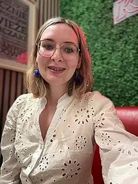 The Snowwhitee online show from 01-16-25, 07:20