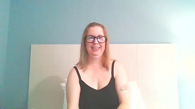 Snapshot of SweetandNaughty1 chatting on 01-14-25, 07:53 SweetandNaughty1 online show from 01-14-25, 07:53