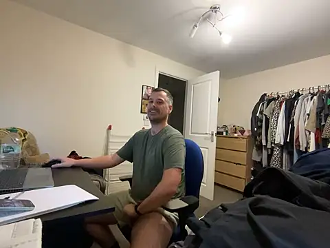 Kramer023 online show from 01-07-25, 04:05