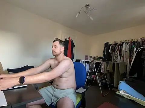 Kramer023 online show from 01-31-25, 03:22