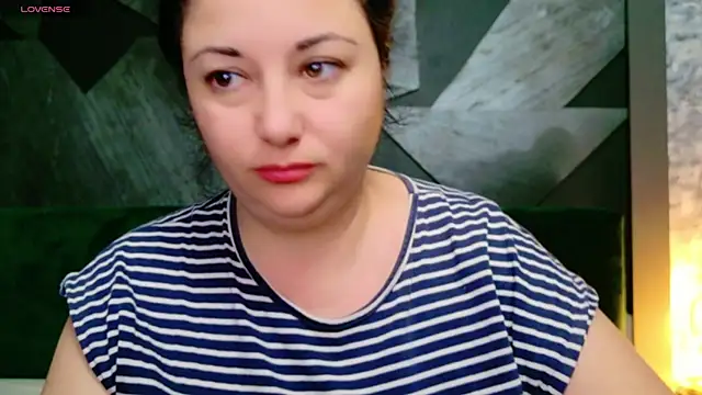 AleshaArabian online show from 01-04-25, 08:05