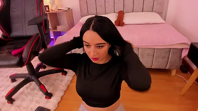 EmmyEvans1 online show from 03-23-25, 12:15