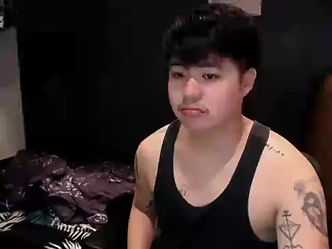 Snapshot of ASIANken911 chatting on 11-14-25, 05:00 ASIANken911 online show from 11-14-25, 05:00