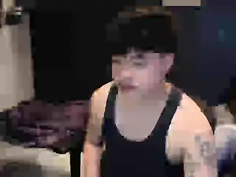 Snapshot of ASIANken911 chatting on 11-18-25, 03:38 ASIANken911 online show from 11-18-25, 03:38