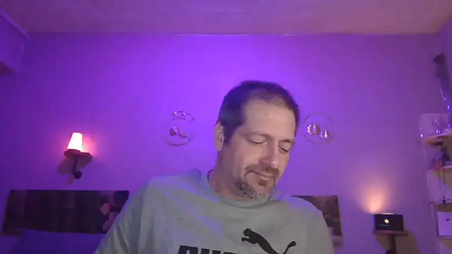 Snapshot of matrikes1 chatting on 03-15-25, 09:16 matrikes1 online show from 03-15-25, 09:16