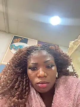 Snapshot of Sweetbootty chatting on 02-14-25, 09:10 Sweetbootty online show from 02-14-25, 09:10