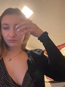 SusanCurt online show from 02-14-25, 08:59