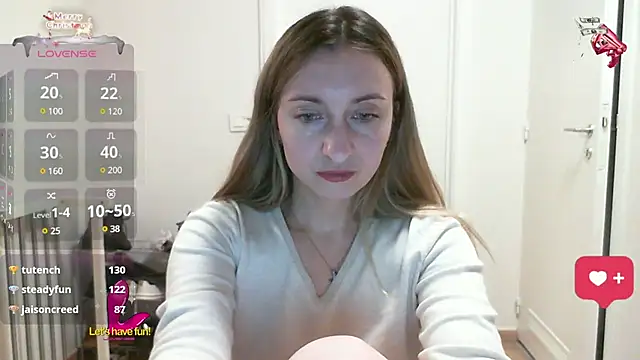 SusanCurt online show from 03-11-25, 01:01