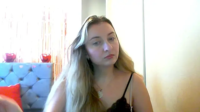 SusanCurt online show from 02-24-26, 10:35